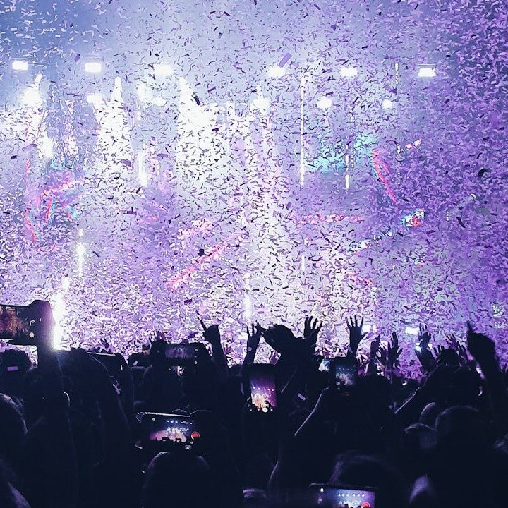 Konfettiregen im Festival Einsatz